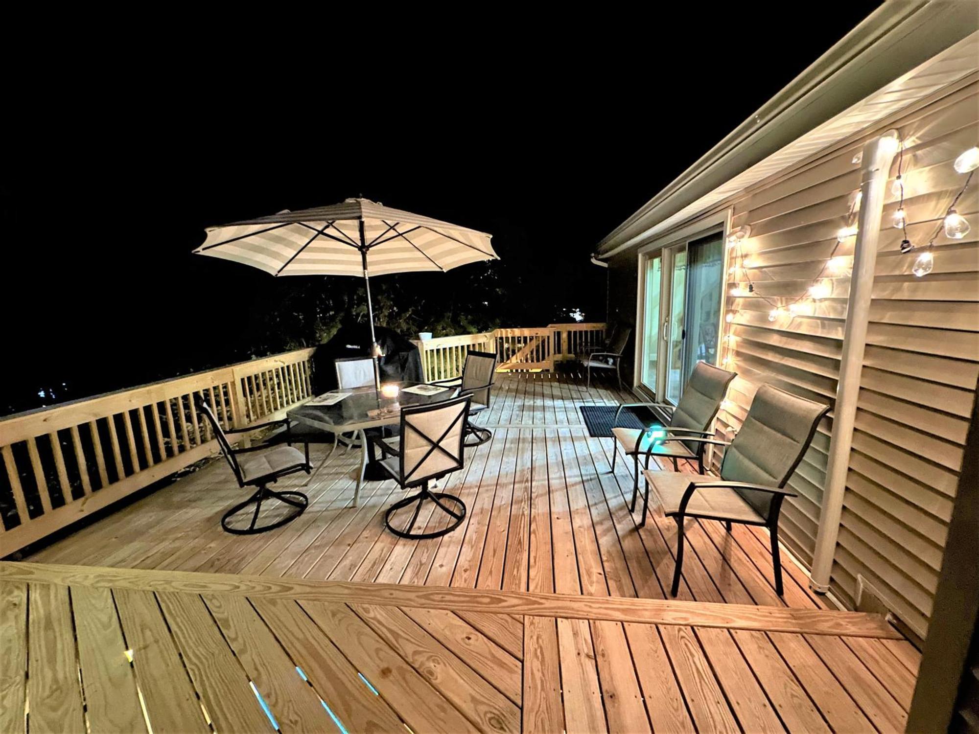 Wow!! Ultimate Pocono Retreat, Hot Tub, Game Room, Deck, Lakes, Skiing, Pools Long Pond Ngoại thất bức ảnh